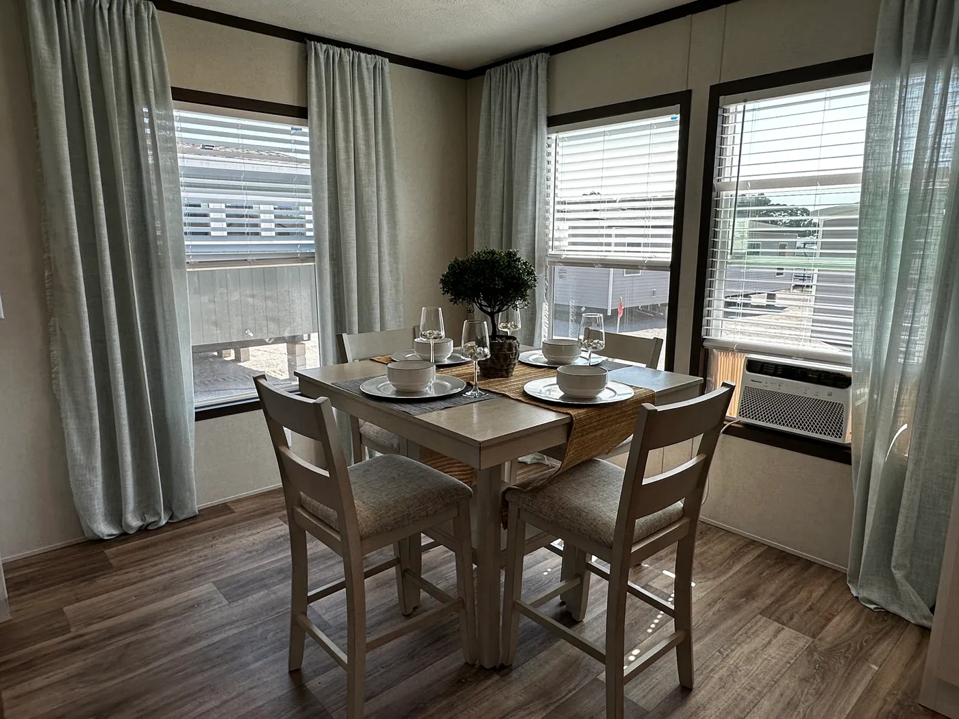 extra wide doublewide mobile home, 32x52 manufactured home, SmartPanel siding mobile home, open floorplan manufactured home, energy-efficient doublewide, walk-in shower mobile home, walk-in closet master bedroom, spacious manufactured home for sale.
