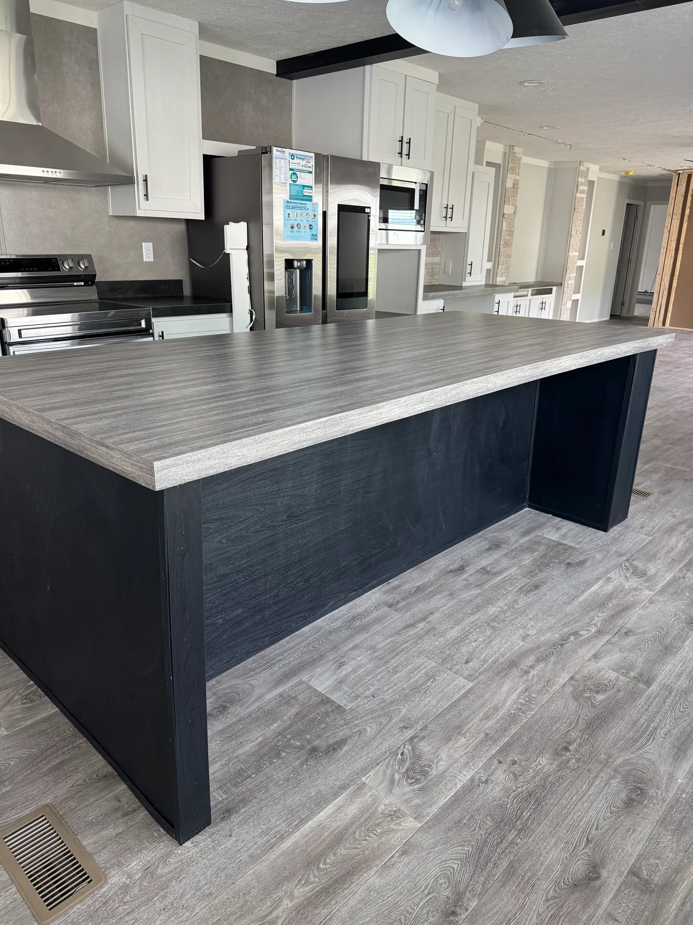 Island. Room for 4 Barstools