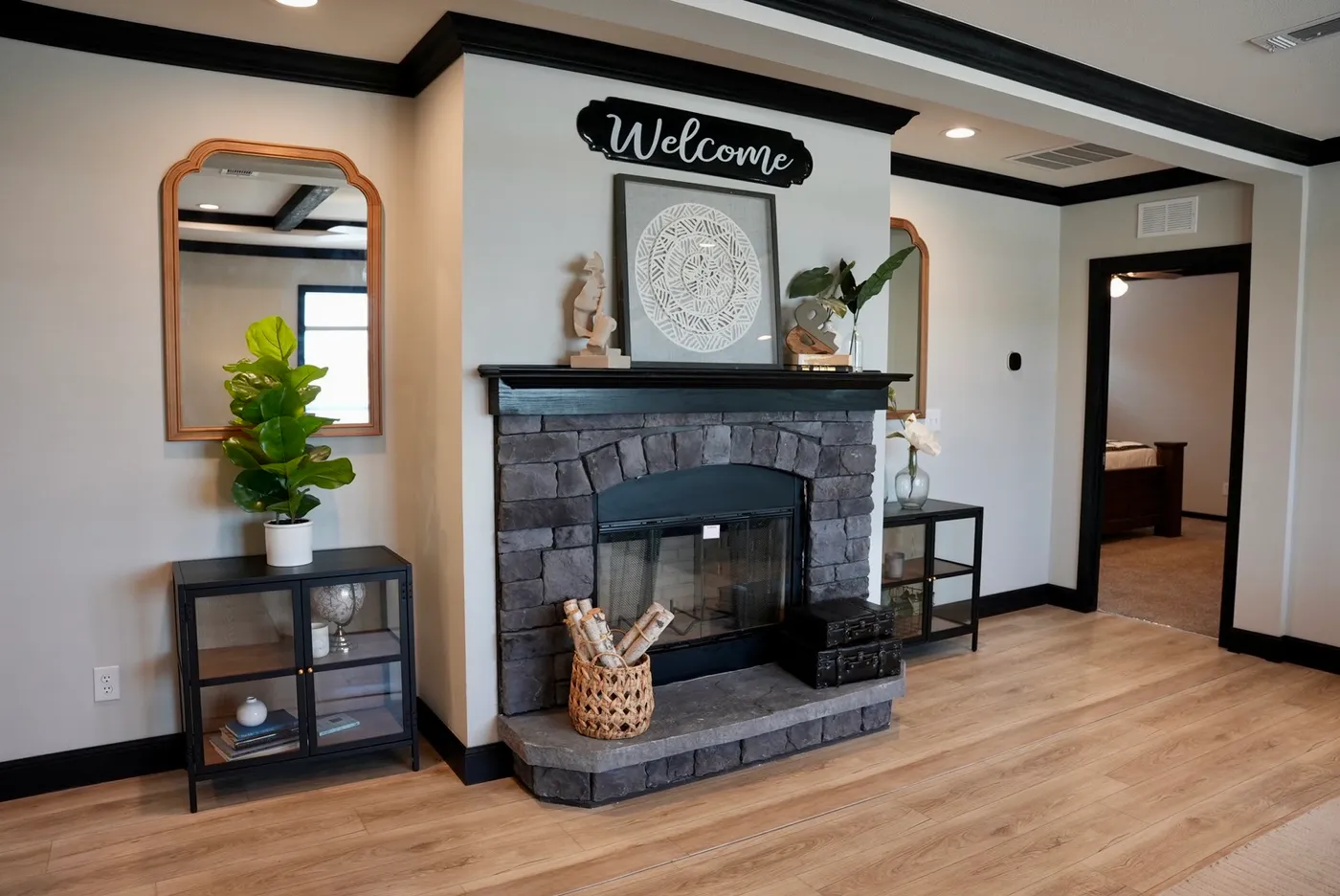 THE VAIL home image