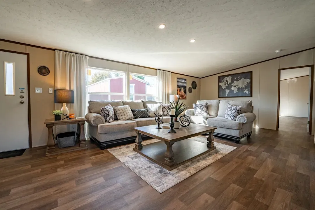 5 Bedroom Manufactured Home in Texas.