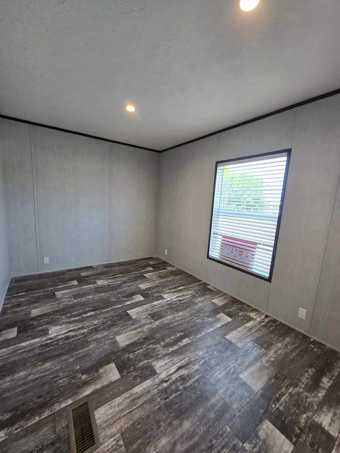 Guest Bedroom 1