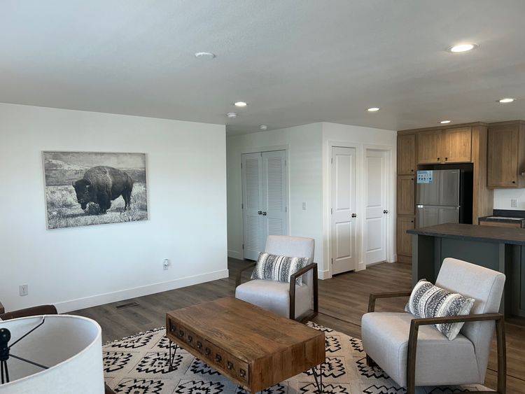 Spacious Home With Beautiful Views!