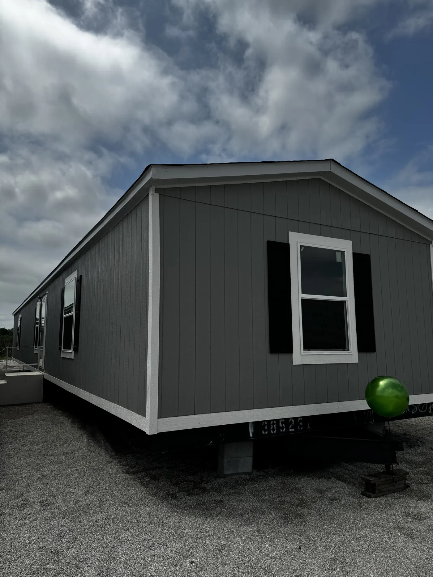 Largest 18' wide in Texas!