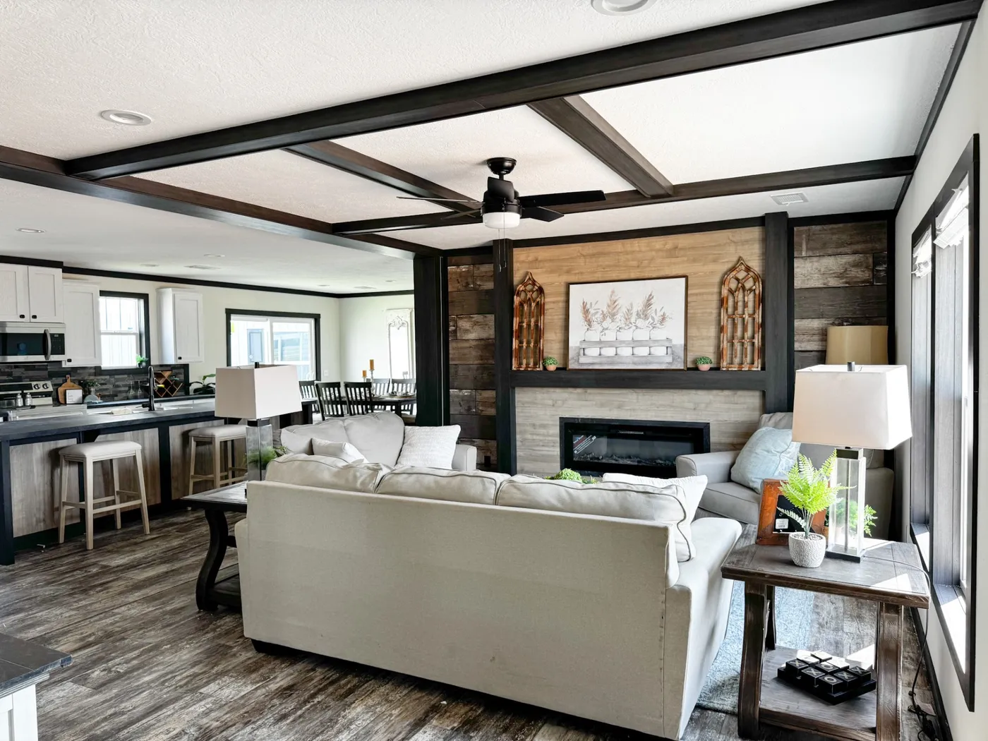 WALNUT home image
