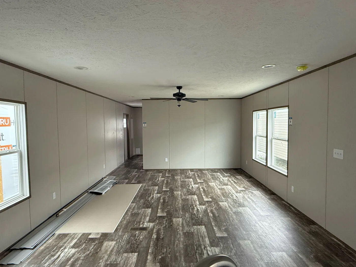THE BREEZE home image