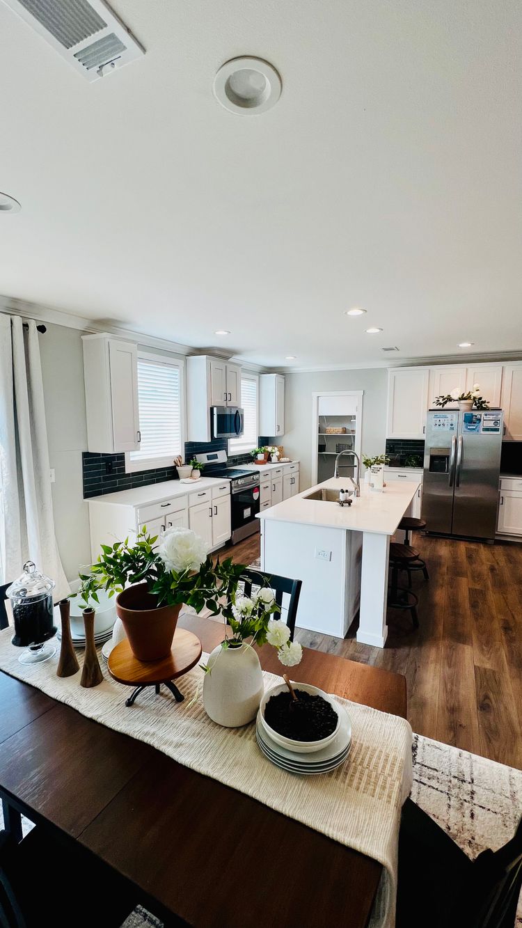 The Oceanside 3 Baths! 