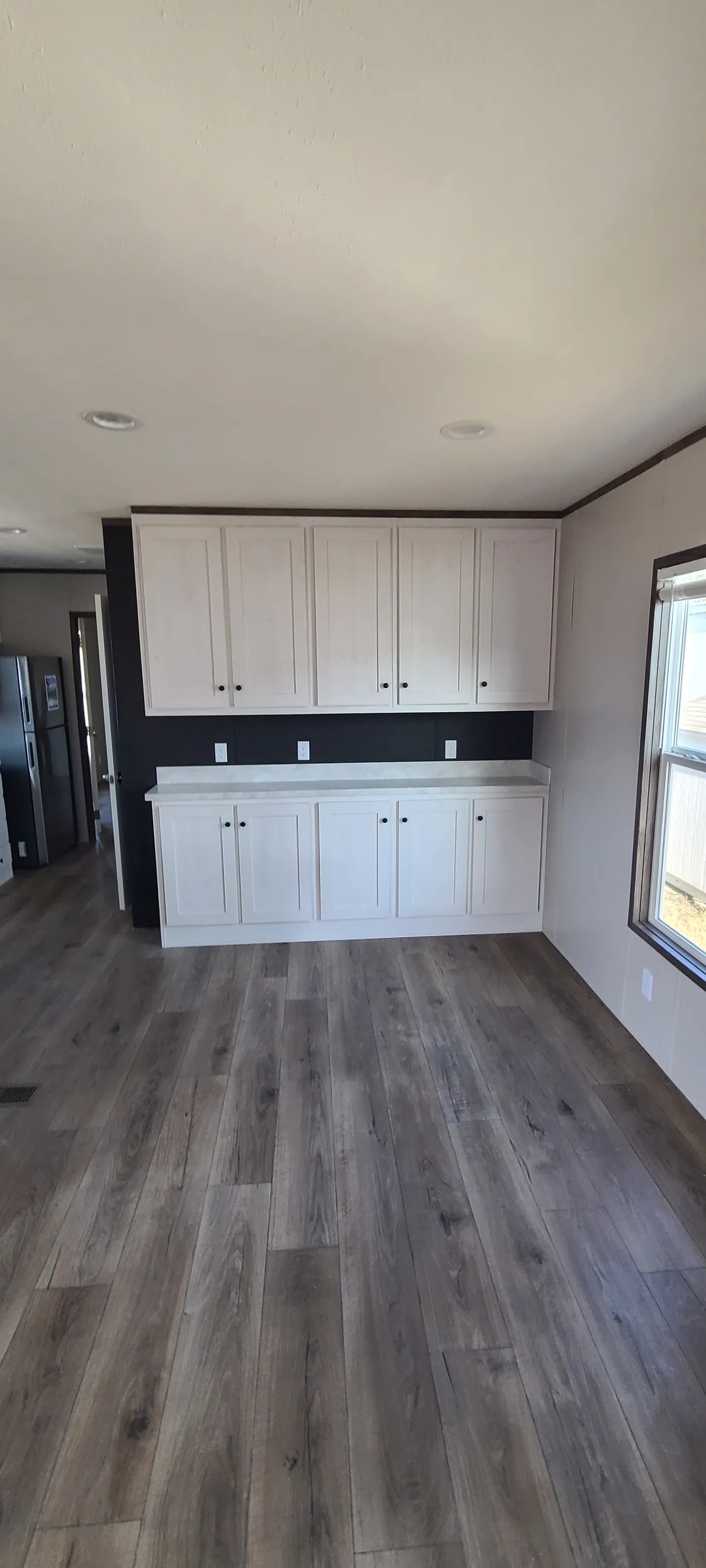 Tons of Storage! And Table Space!