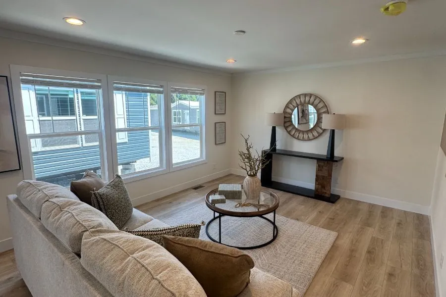 Den area/living room