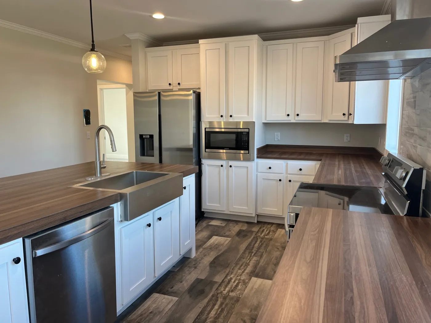 COUNTRY AIRE home image