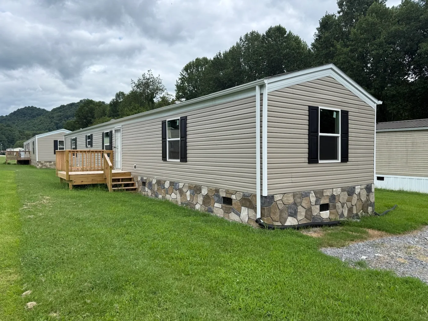 16X76 Ready for Immediate Occupancy!