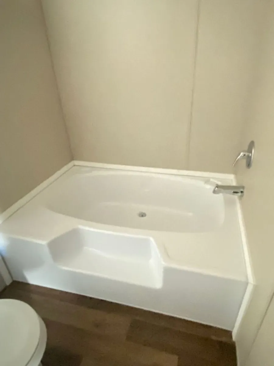 Separate Tub