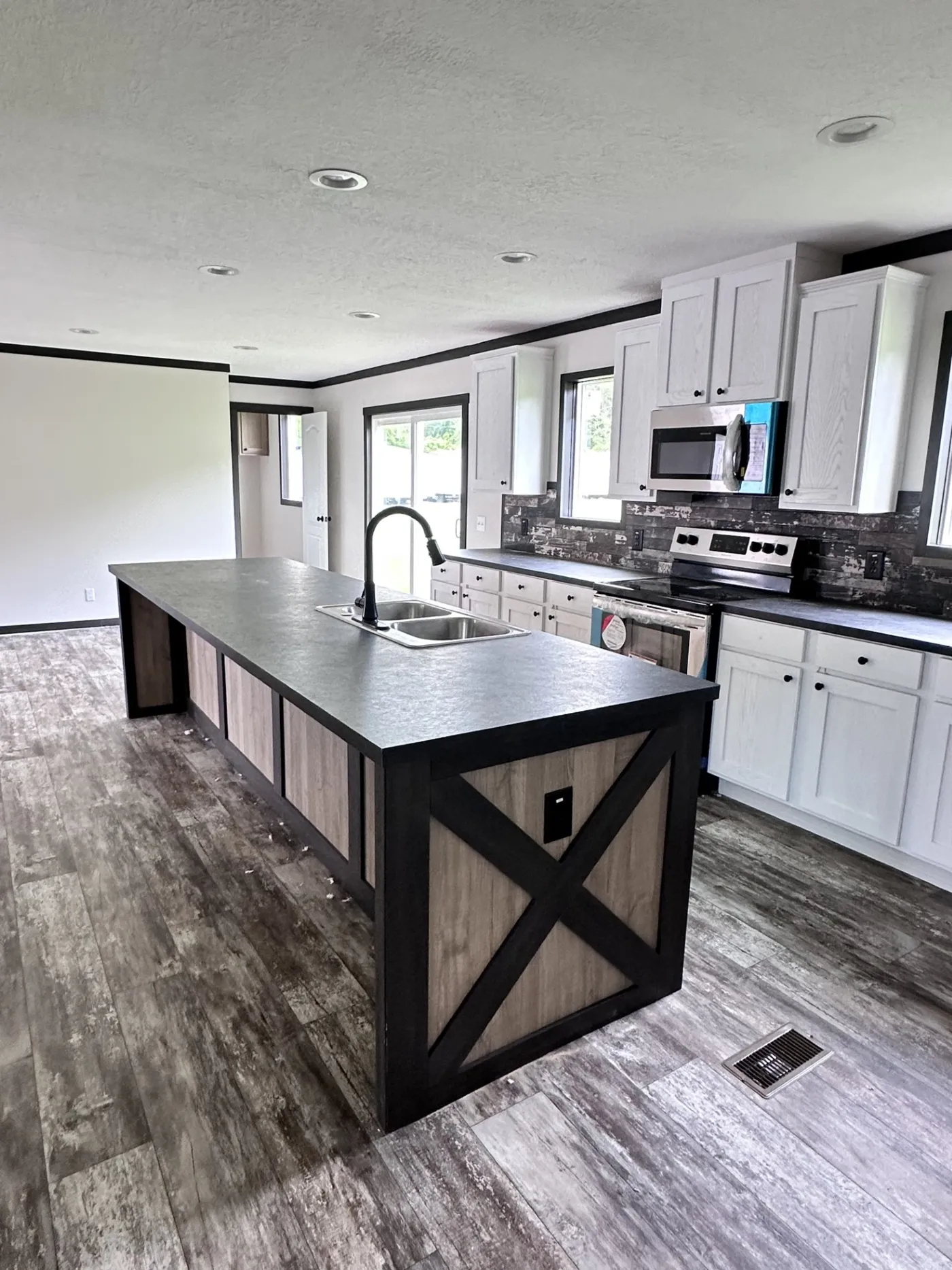 Rustic features add to the charm of this home!