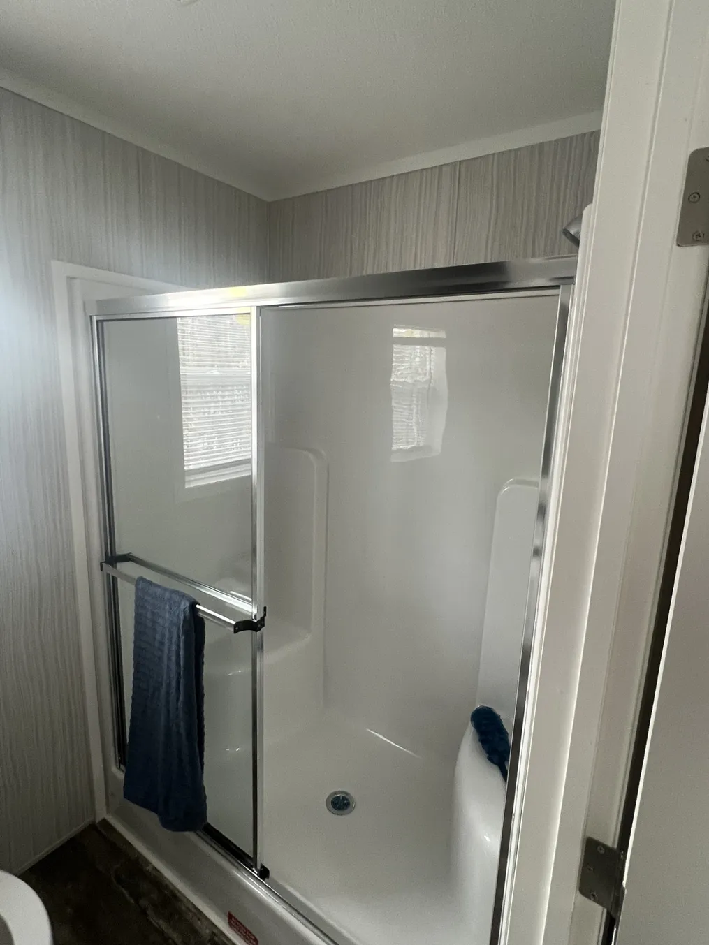 Sapphire Primary Shower
