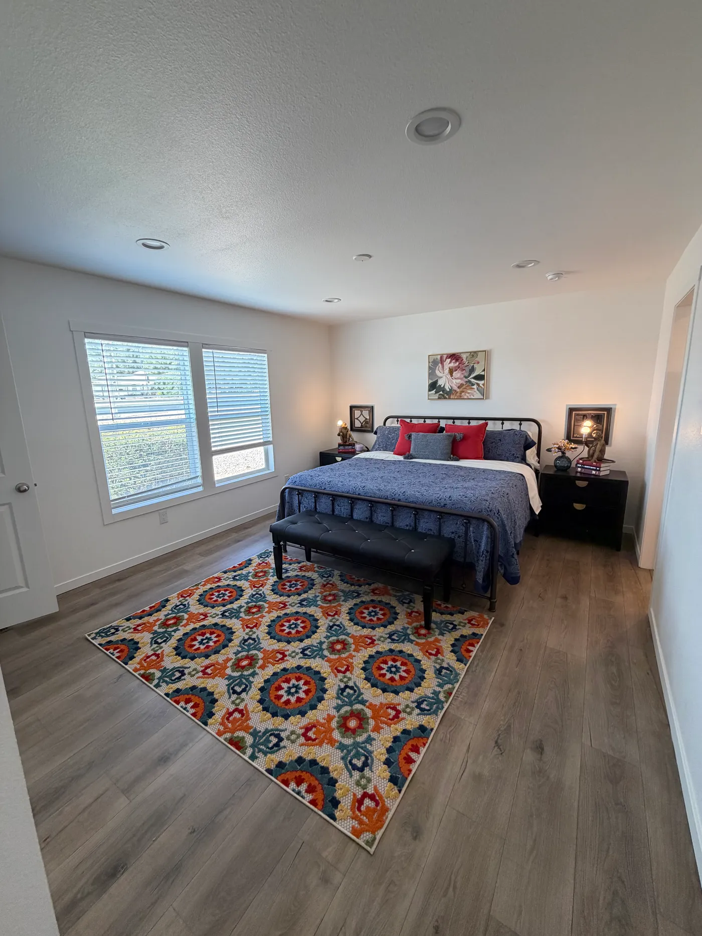 Spacious Primary Bedroom!