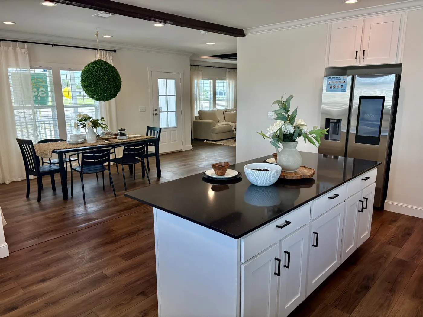 THE SOUTHERN BELLE home image