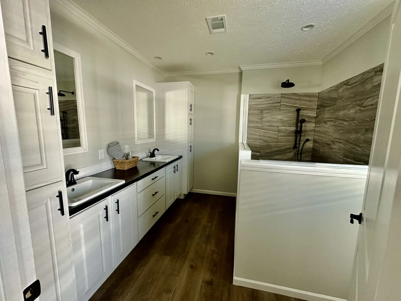 THE BANDON home image