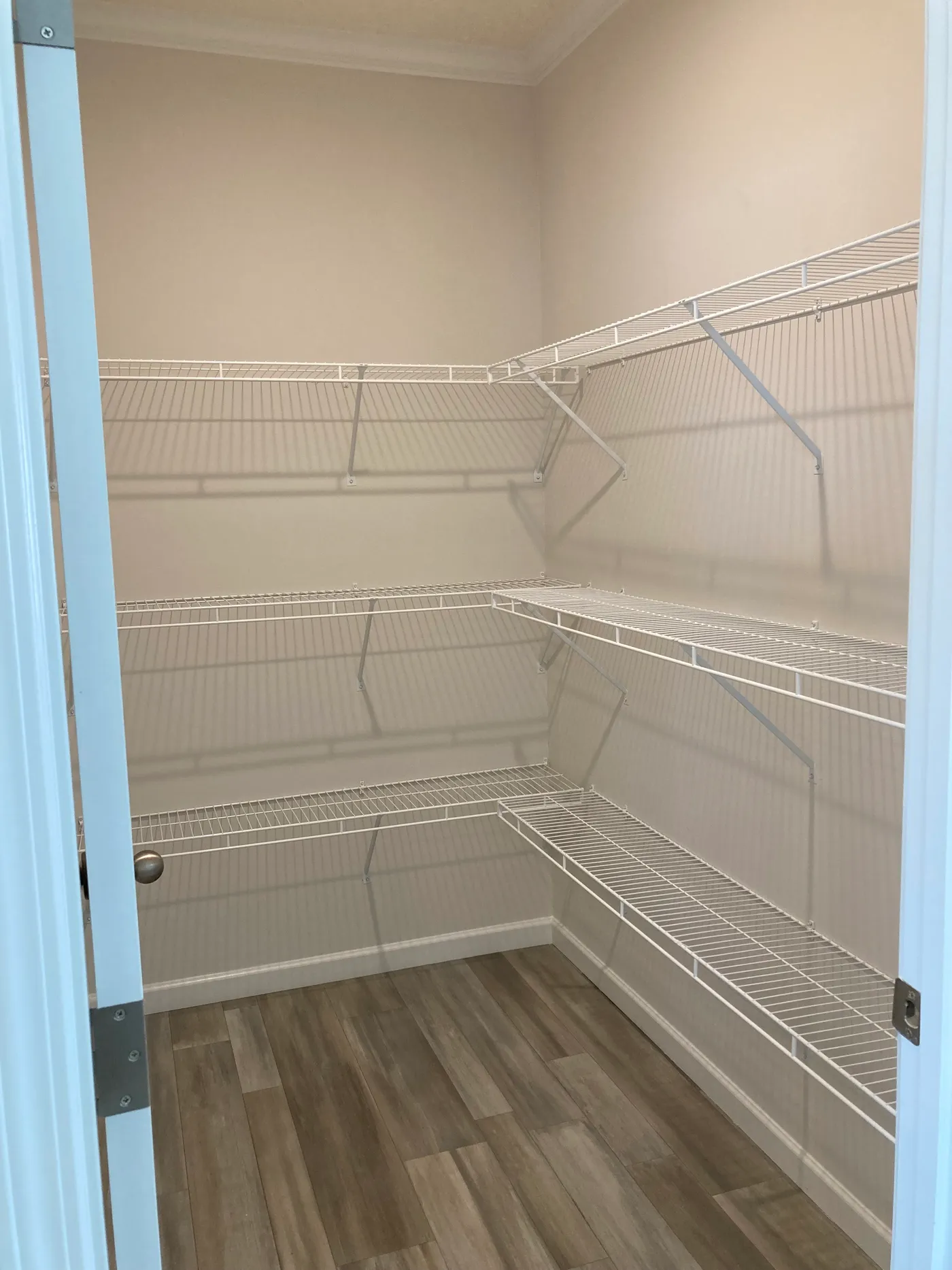 Large pantry!