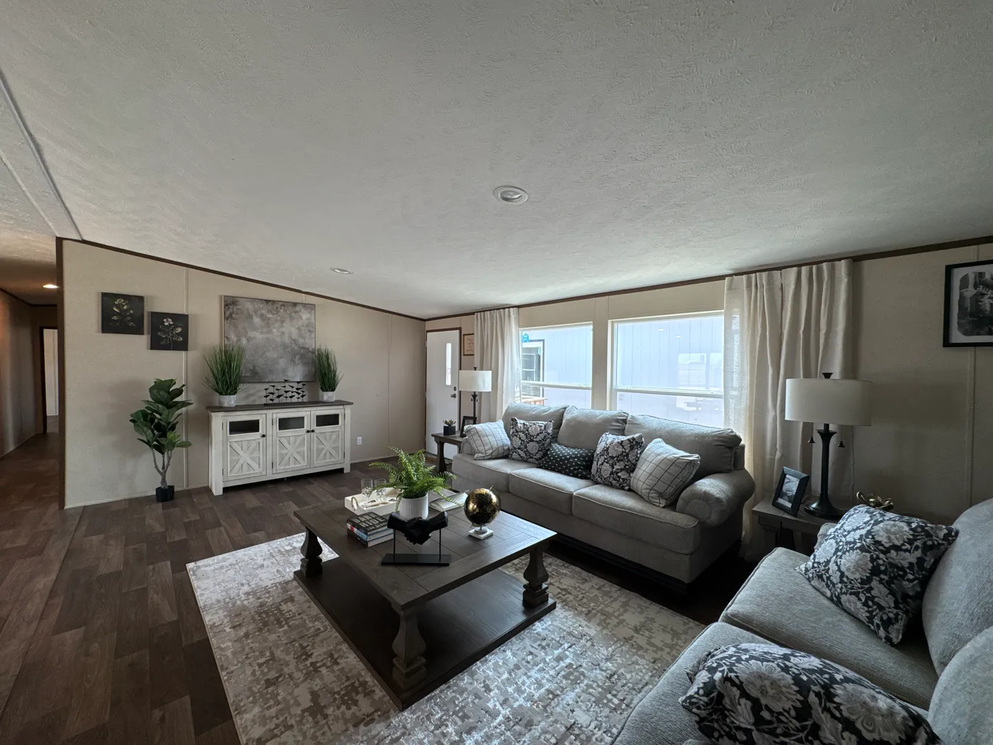 Triumph over high housing costs! 5BR/3BA under $100K with delivery and A/C installation included. IN STOCK NOW—call today! (713) 910-4663 #AffordableLuxury #LargeFamilyHome #HoustonRealEstate