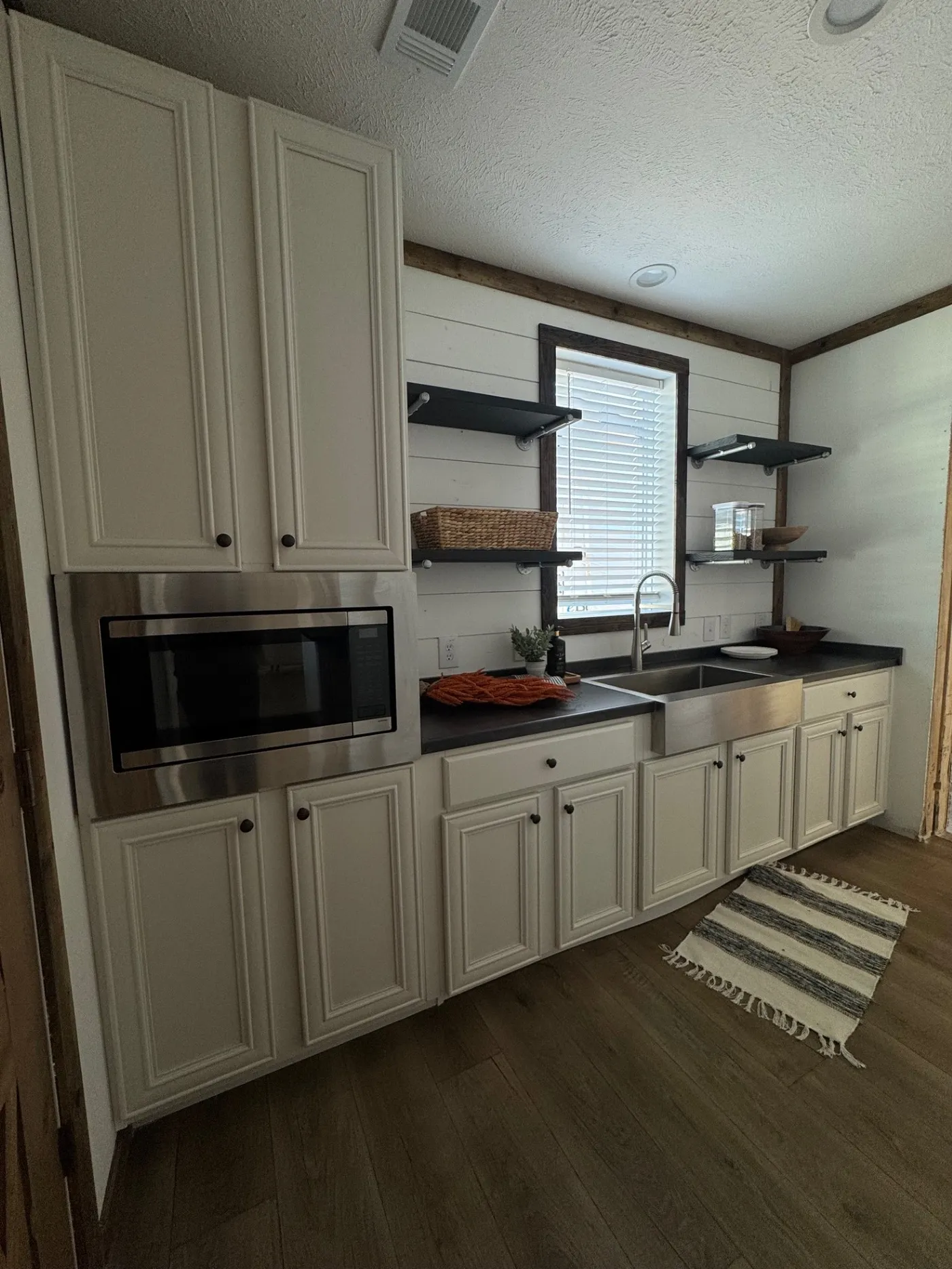 Butlers pantry hidden from the main kitchen