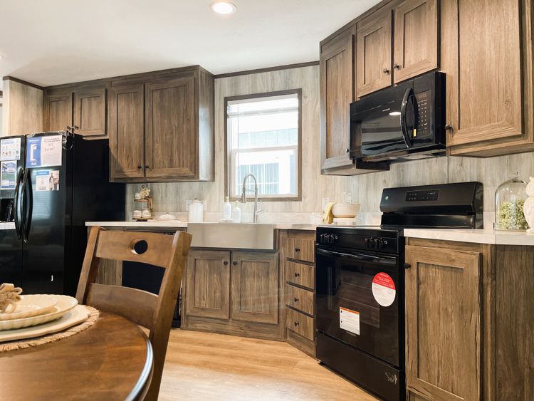 Lots OF Kitchen Cabinet Storage!