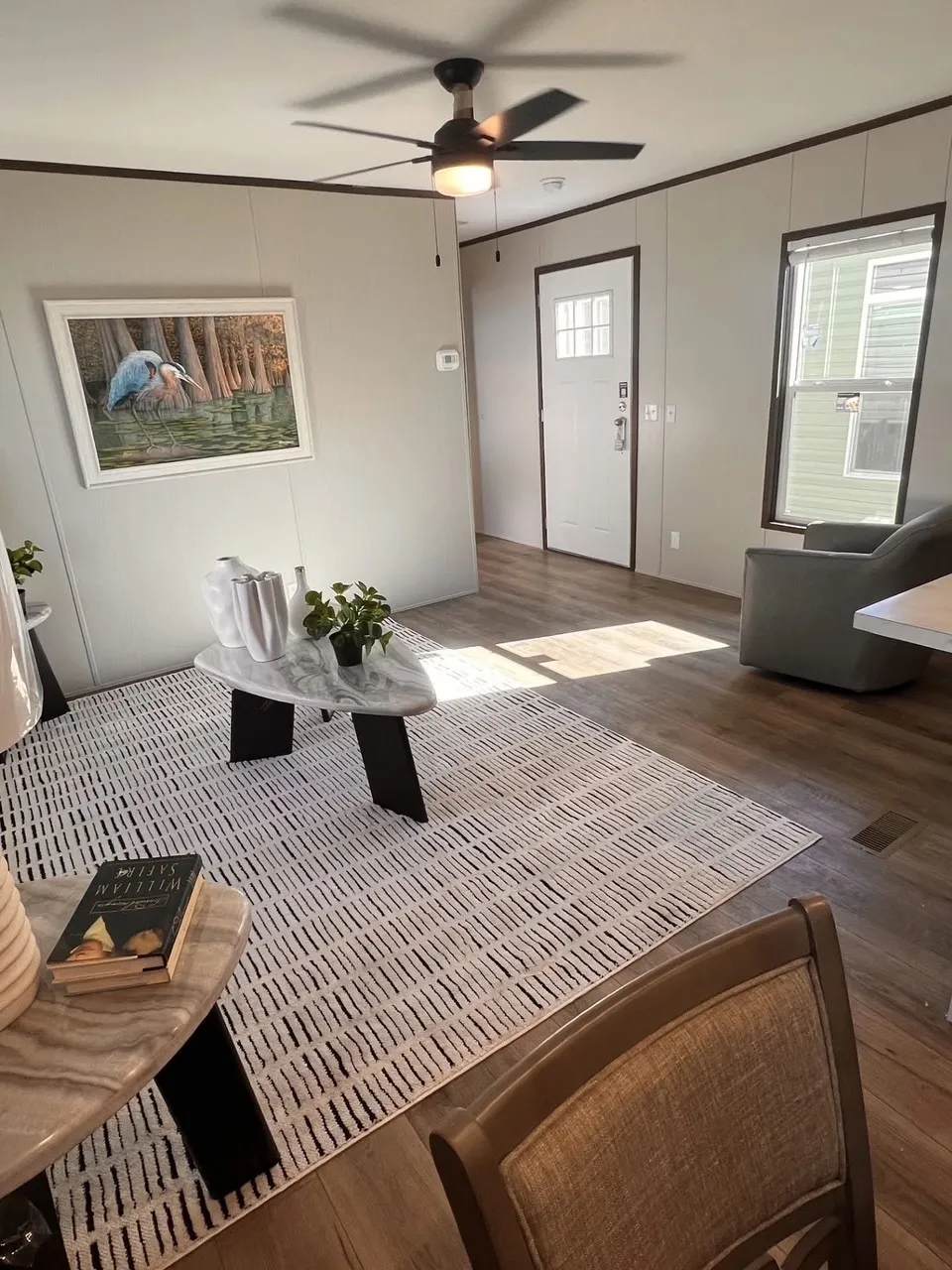 Coziest 2 bedroom with lots of living space