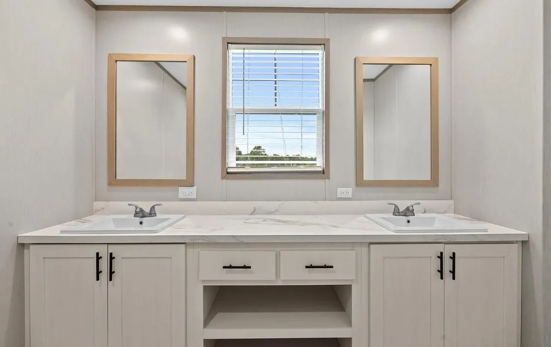 2nd Bathroom