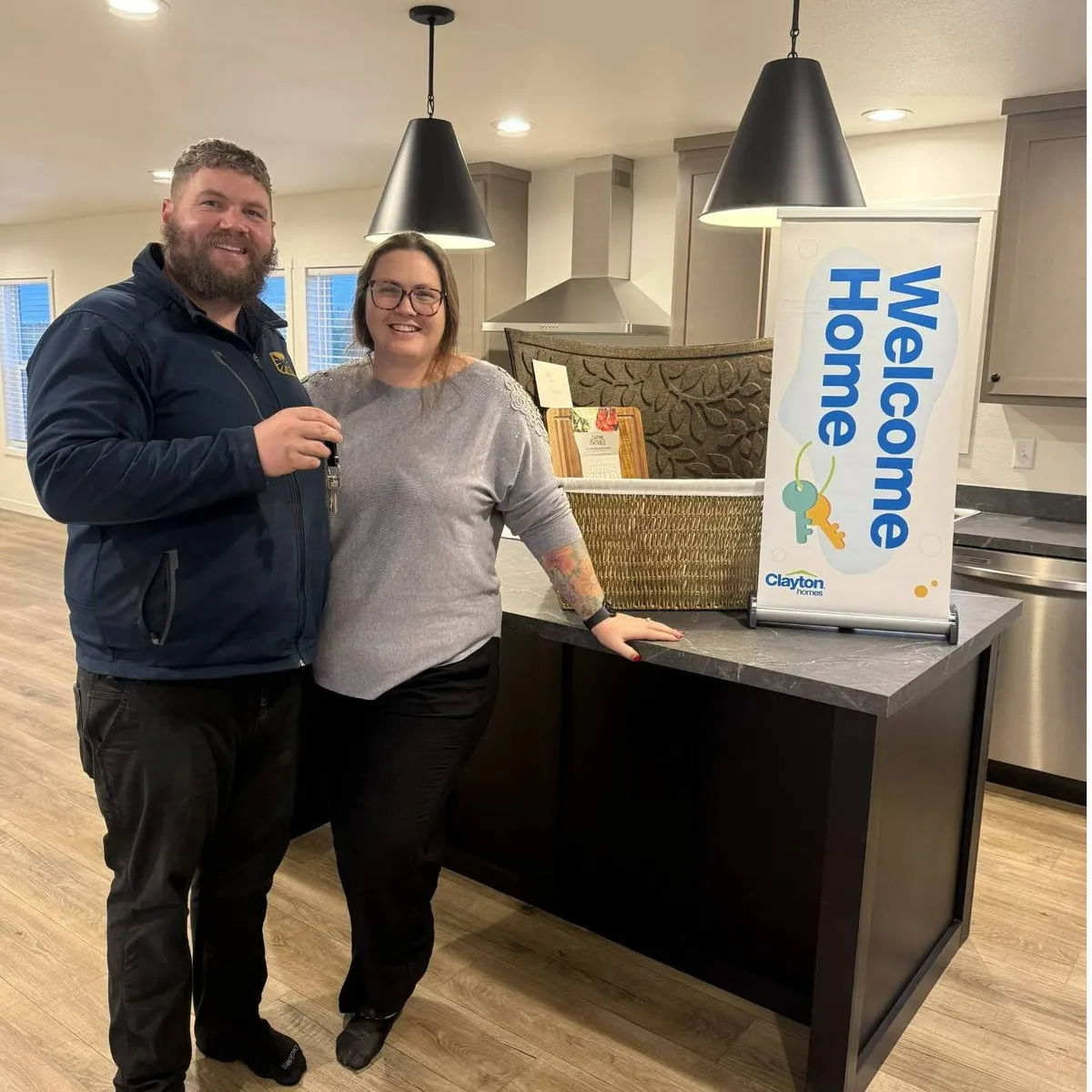 Aylarose V. welcome home image