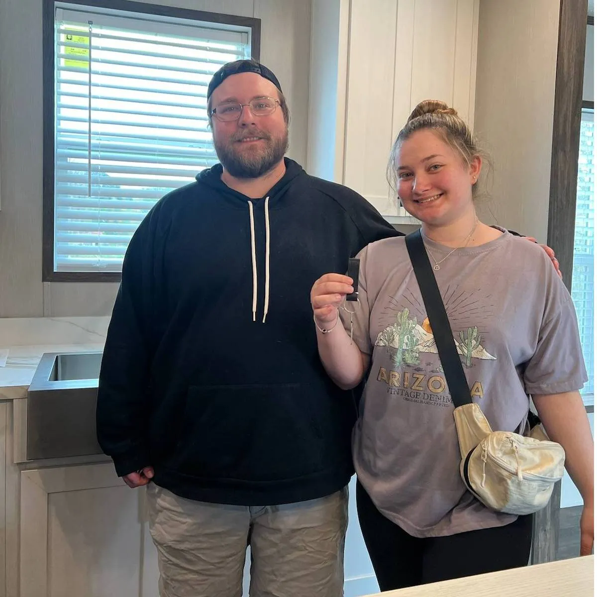 MEREDITH D. welcome home image