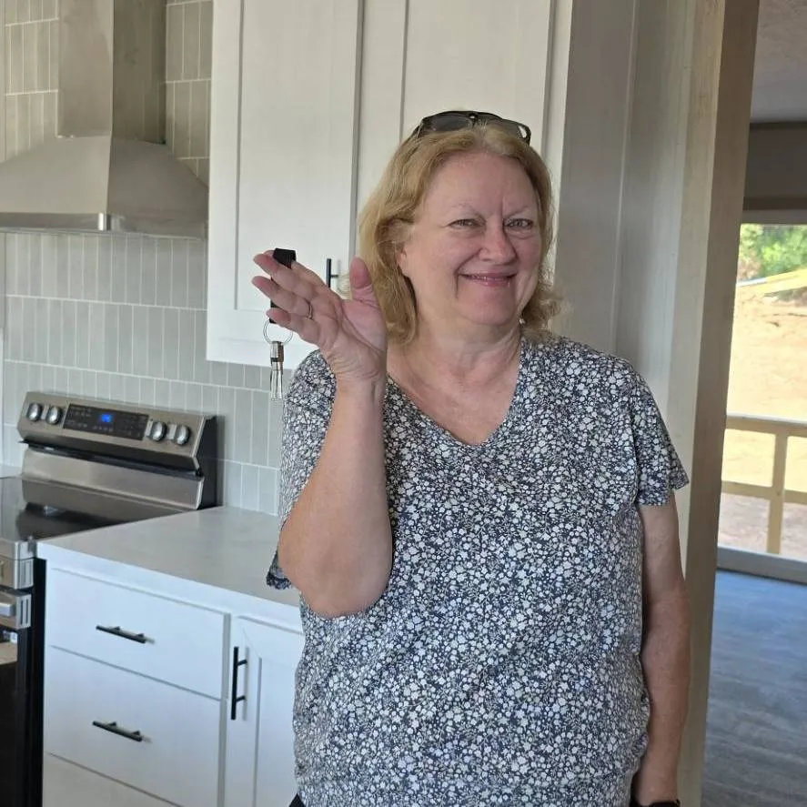 BOWMAN FAMILY R. welcome home image