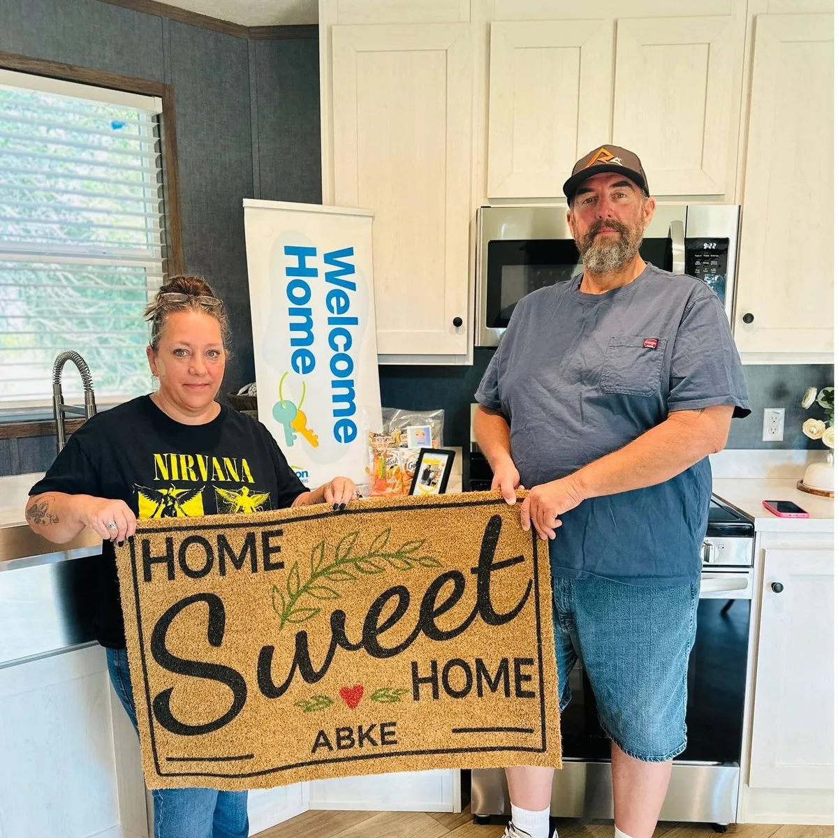 LESLIE JOEL A. welcome home image