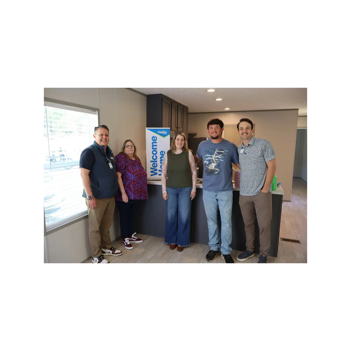 AMANDA W. welcome home image