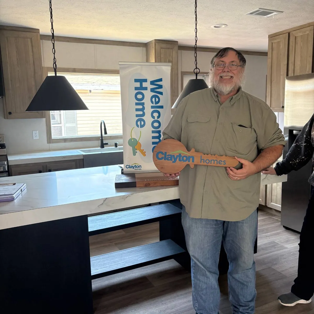 RACHEL H. welcome home image