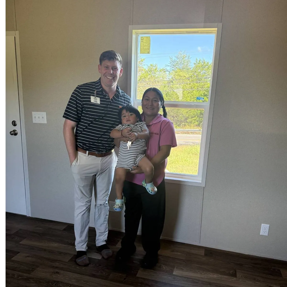 LIZBETH F. welcome home image