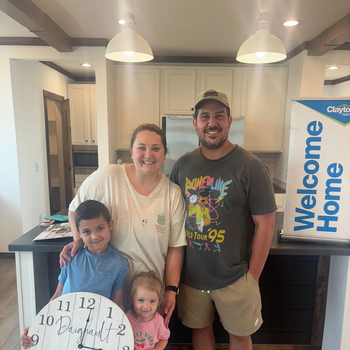 KAITLYN D. welcome home image