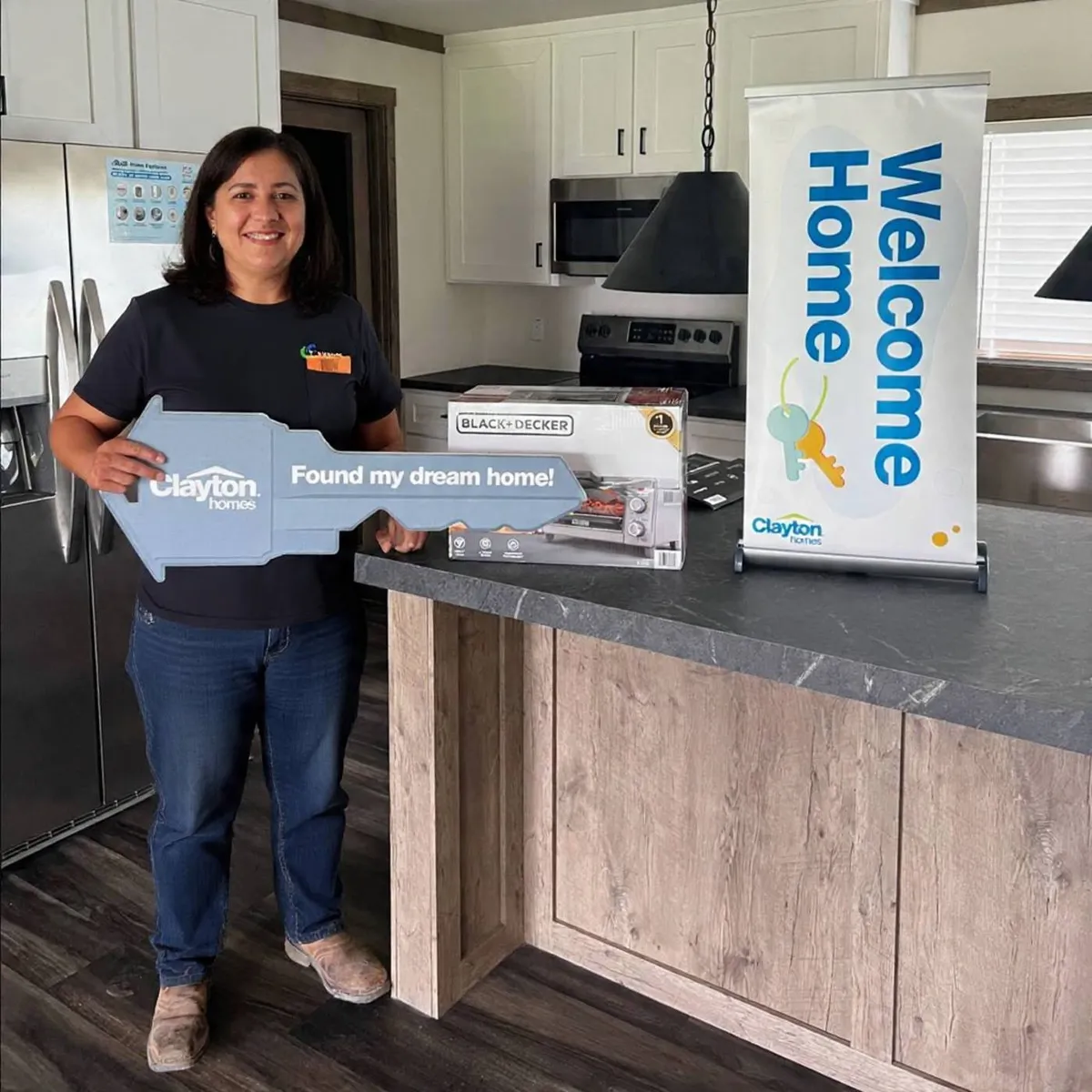 PATRICIA V. welcome home image