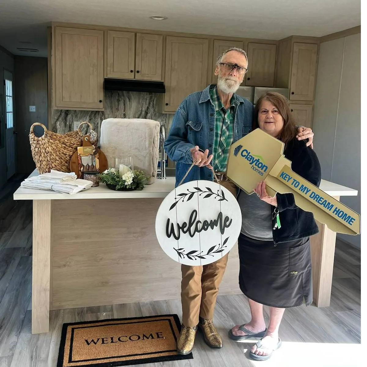 DEBORAH Y. welcome home image