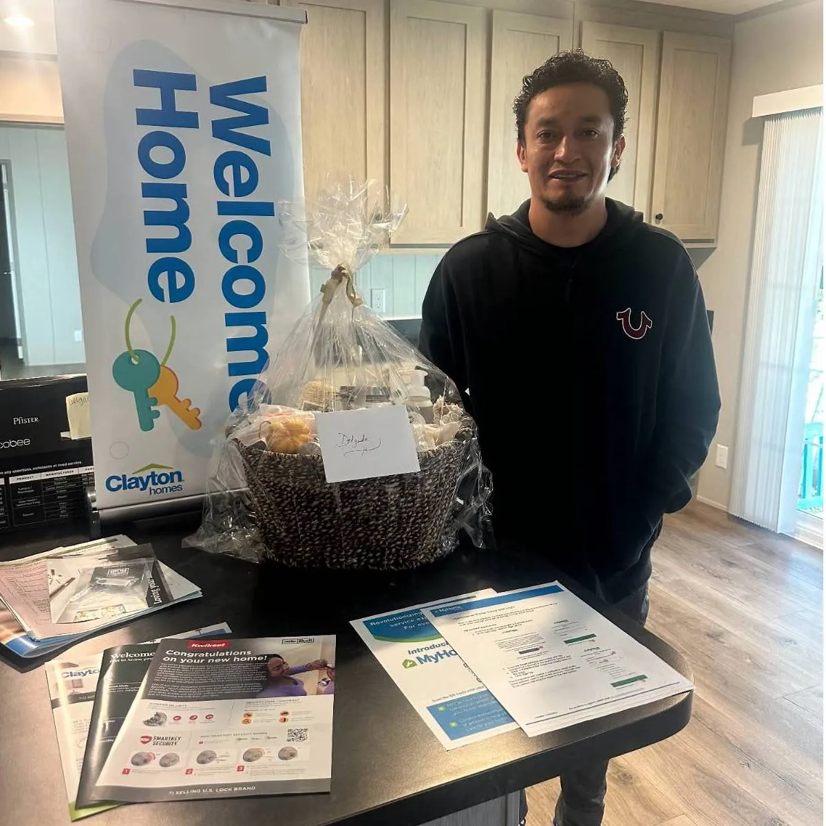 LUIS D. welcome home image