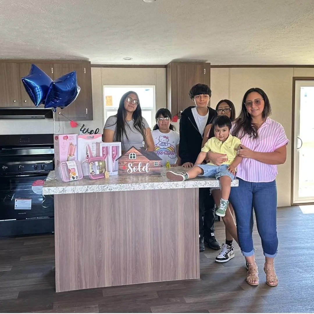 LORENA V. welcome home image