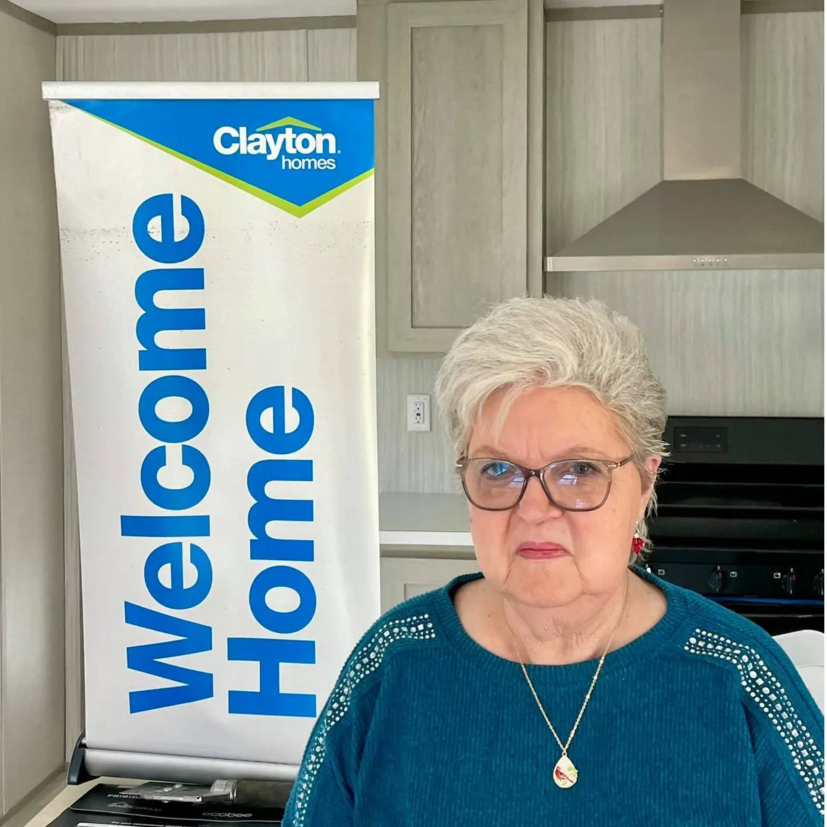 CLORA W. welcome home image