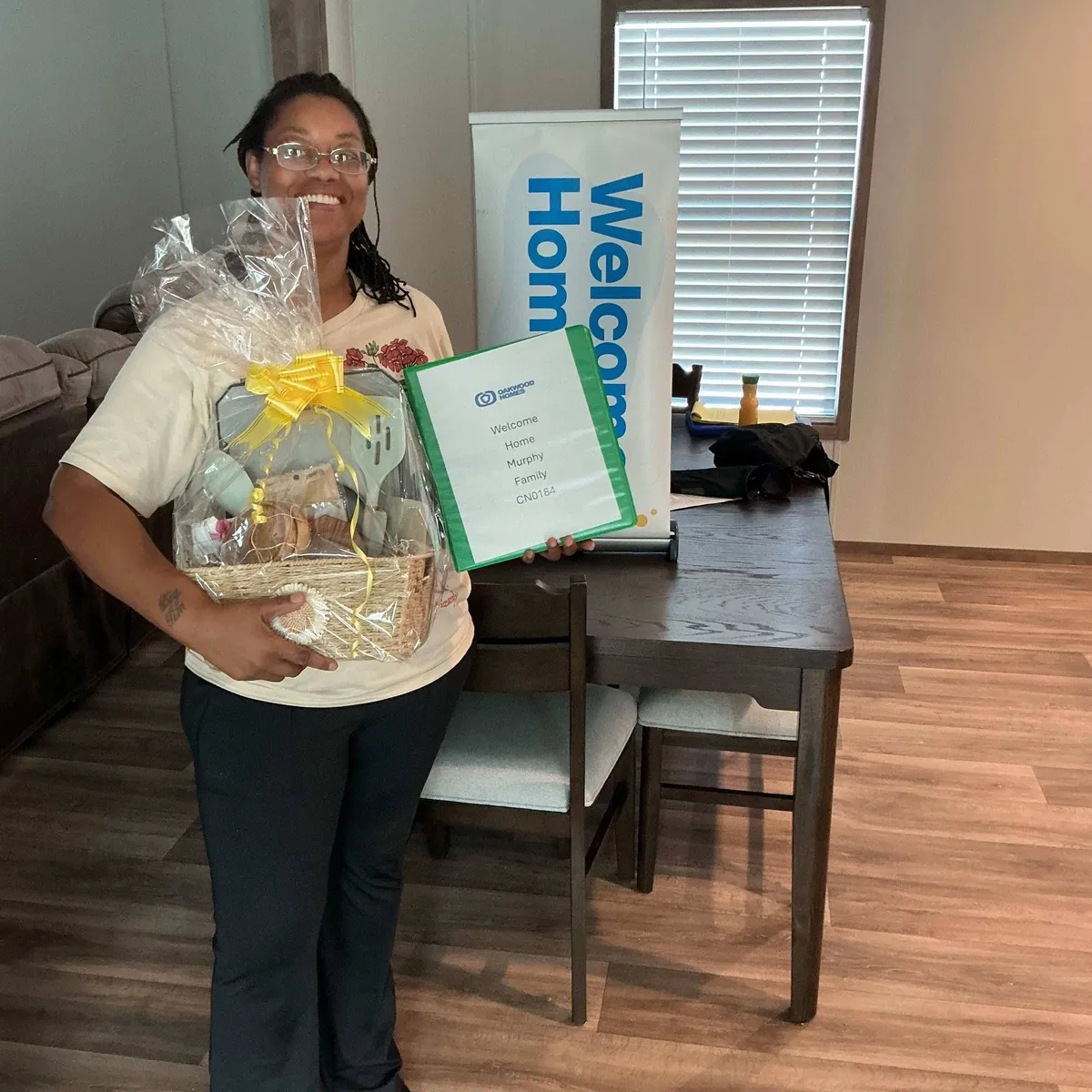 SHANNA M. welcome home image