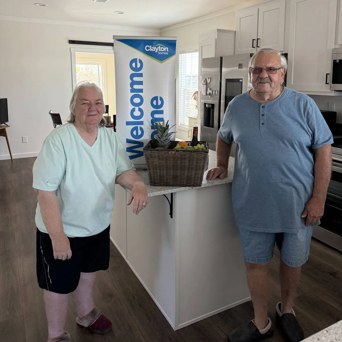 GLYNN SMITH G. welcome home image