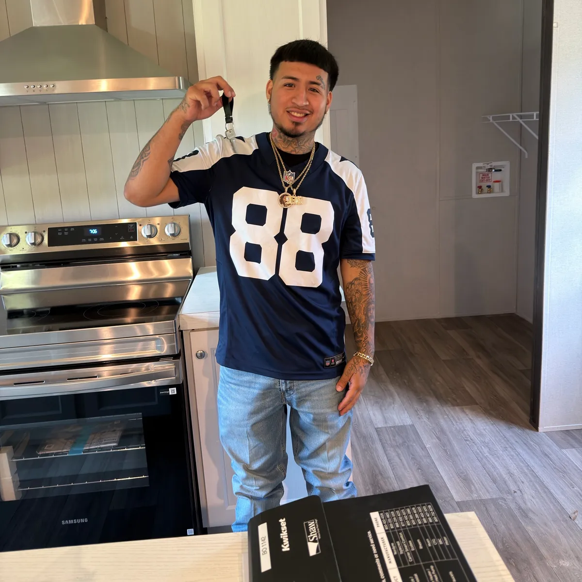 AYDIN G. welcome home image