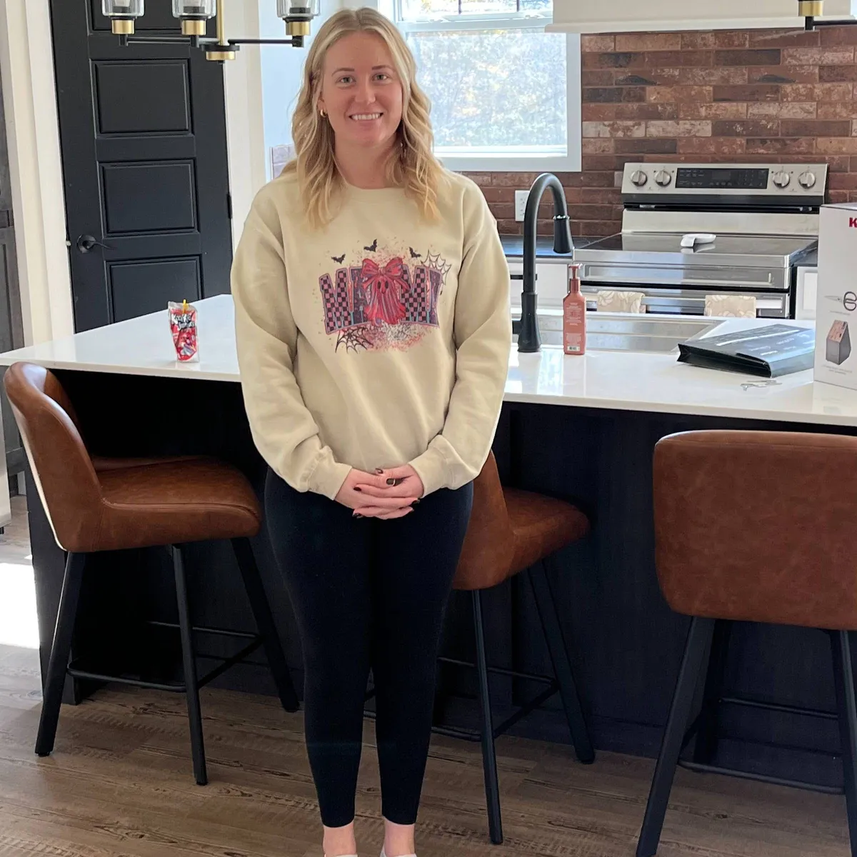 LAWRENCE R. welcome home image