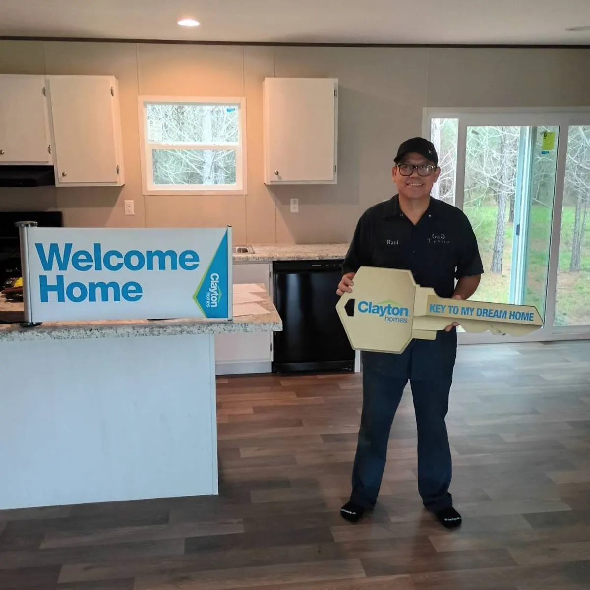 RAUL G. welcome home image