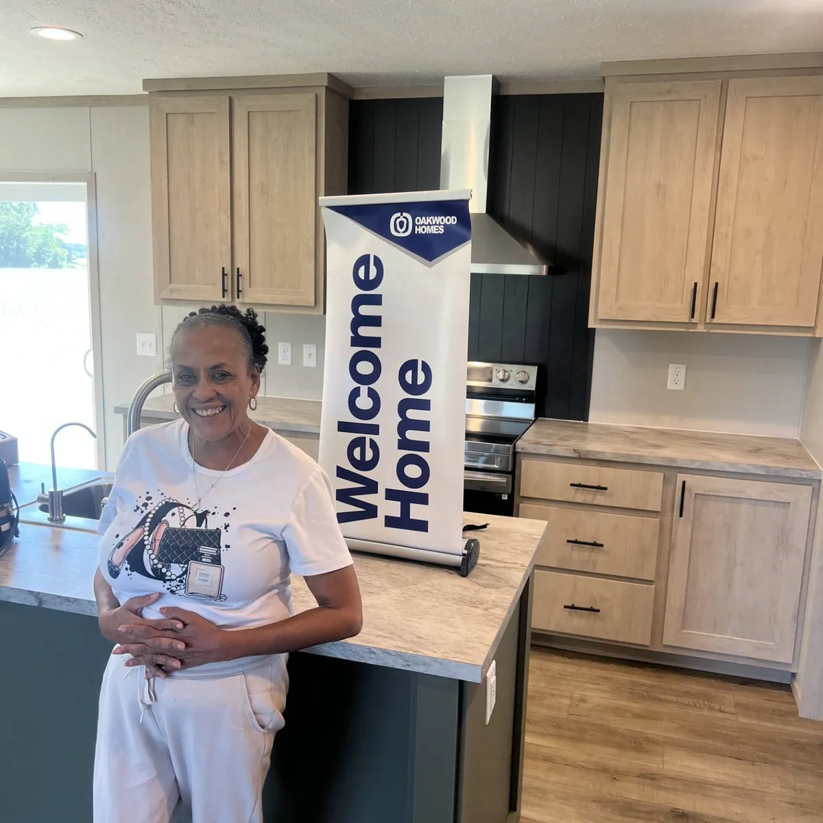 Patricia  V H. welcome home image