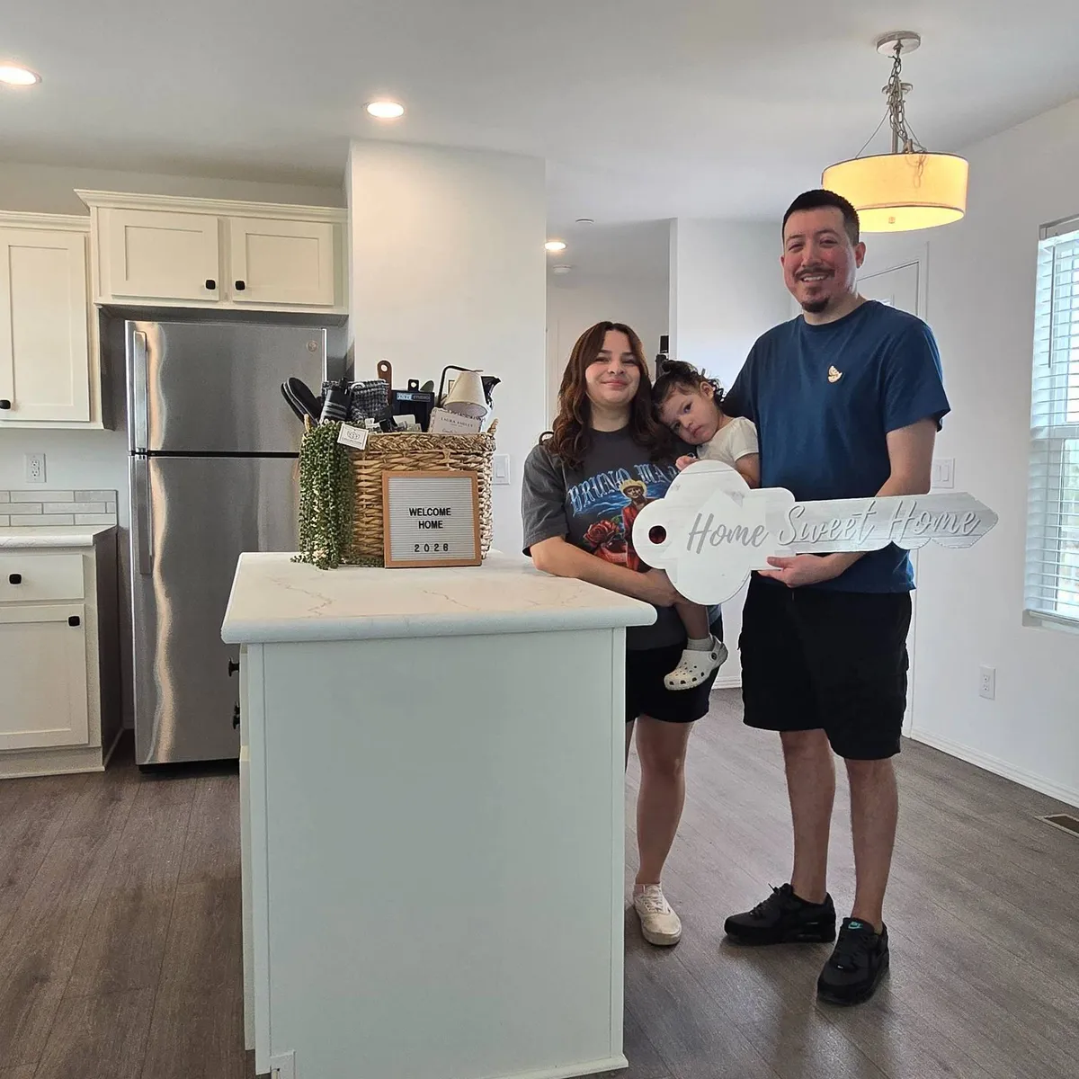 RICARDO M. welcome home image