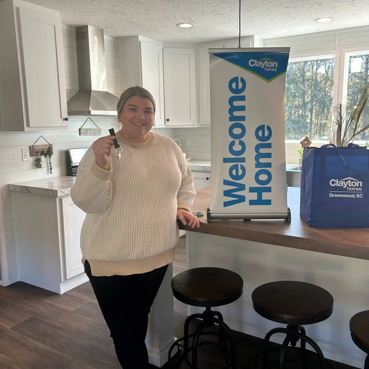 Shanie S. welcome home image