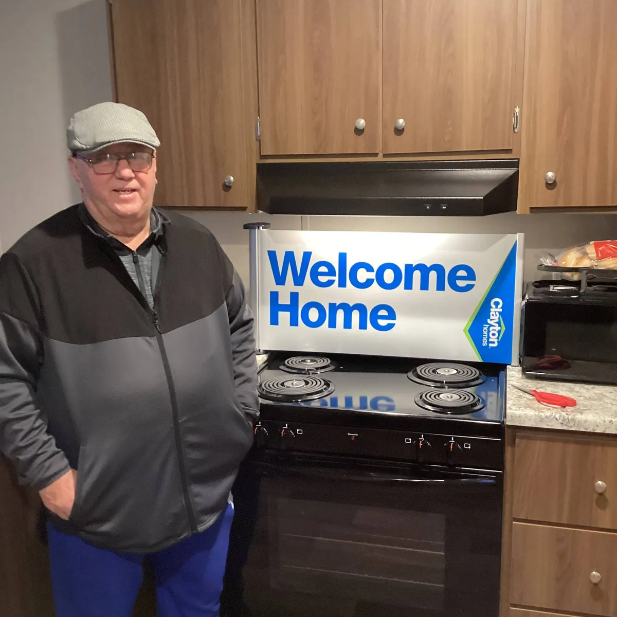 HOWARD W. welcome home image
