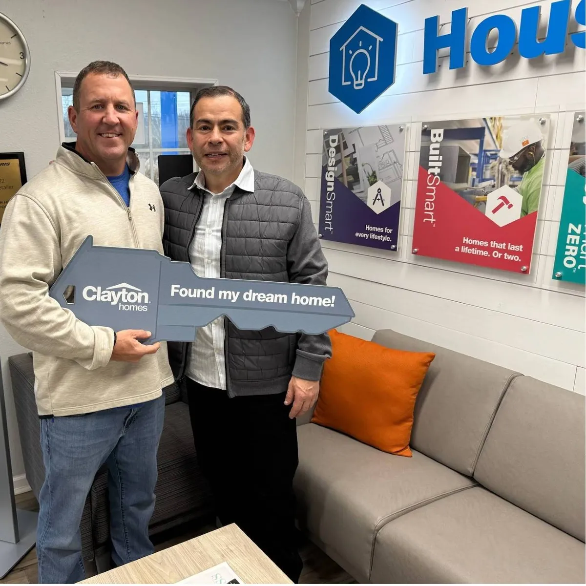 JUAN Z. welcome home image