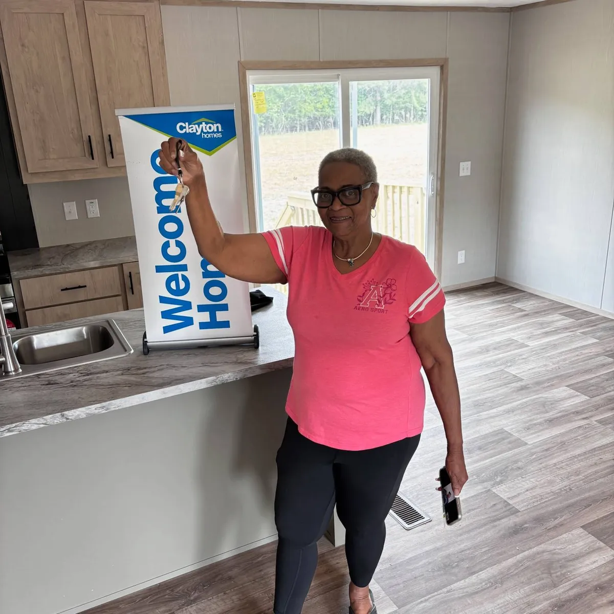 BONNIE W. welcome home image